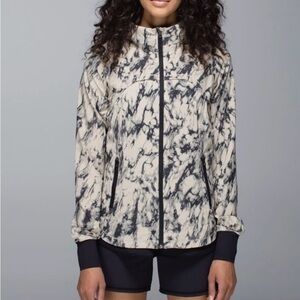 Lululemon Pack-It Vest in the "Ace Spot Grain Black"